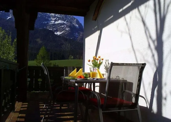 Hirterhuette Familie Gsenger 別荘 アプテナウ